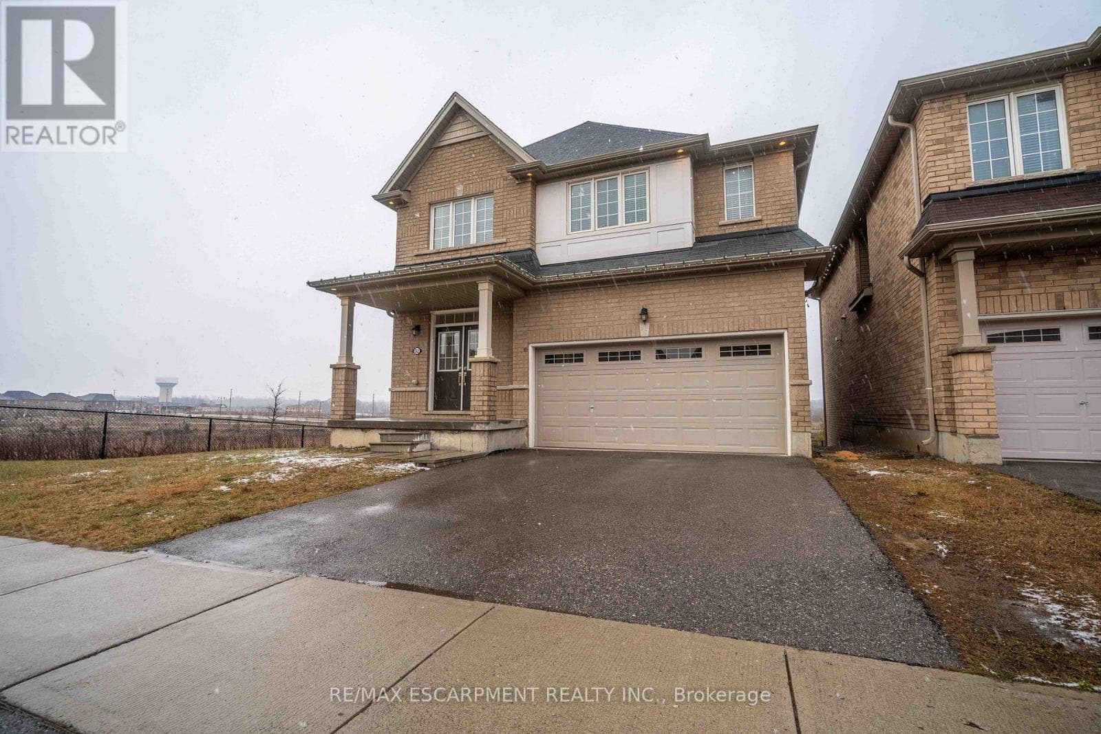 92 LONGBOAT RUN WEST, Toronto — photo 2