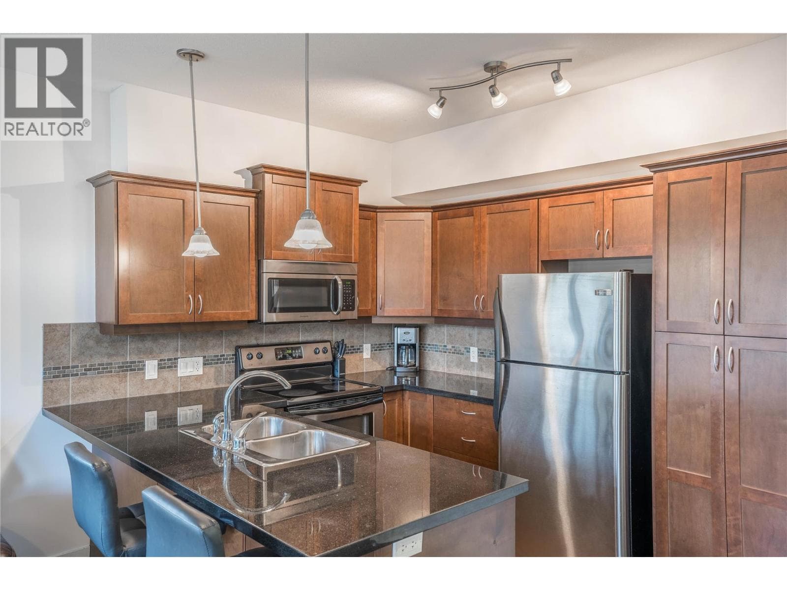 3533 Carrington Road Unit# 213, Interior REALTORS® — photo 2