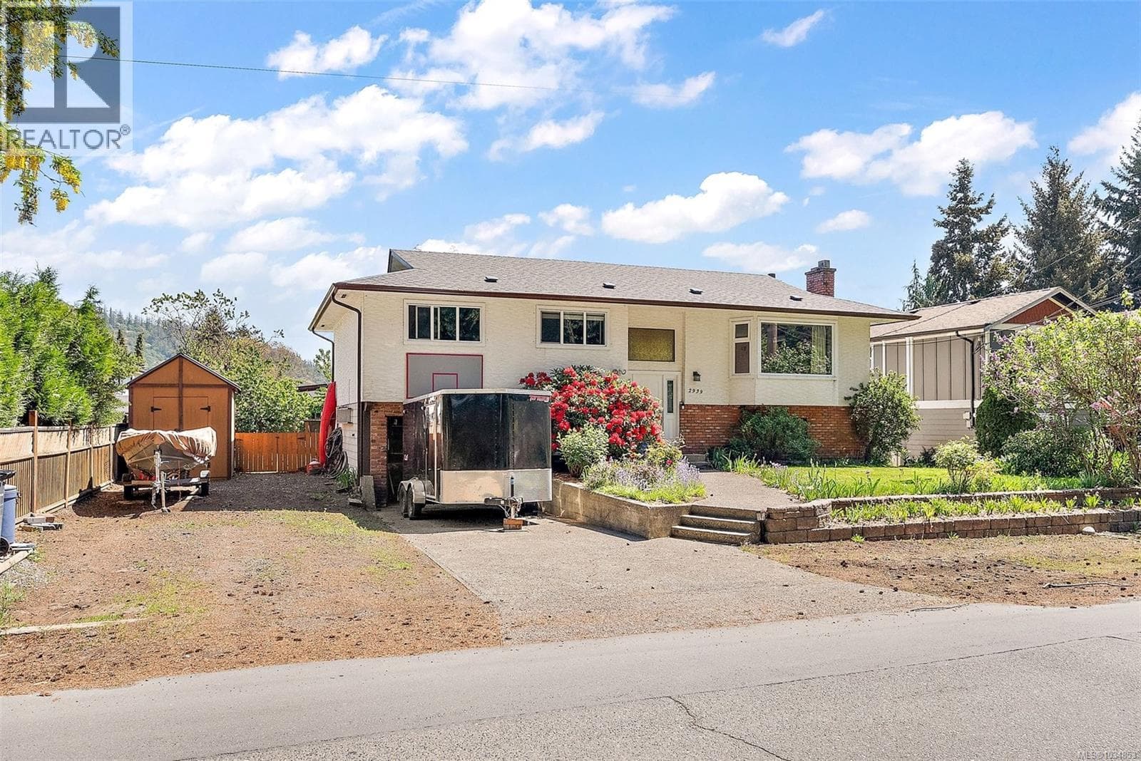 2939 Humpback Rd, Victoria — photo 3