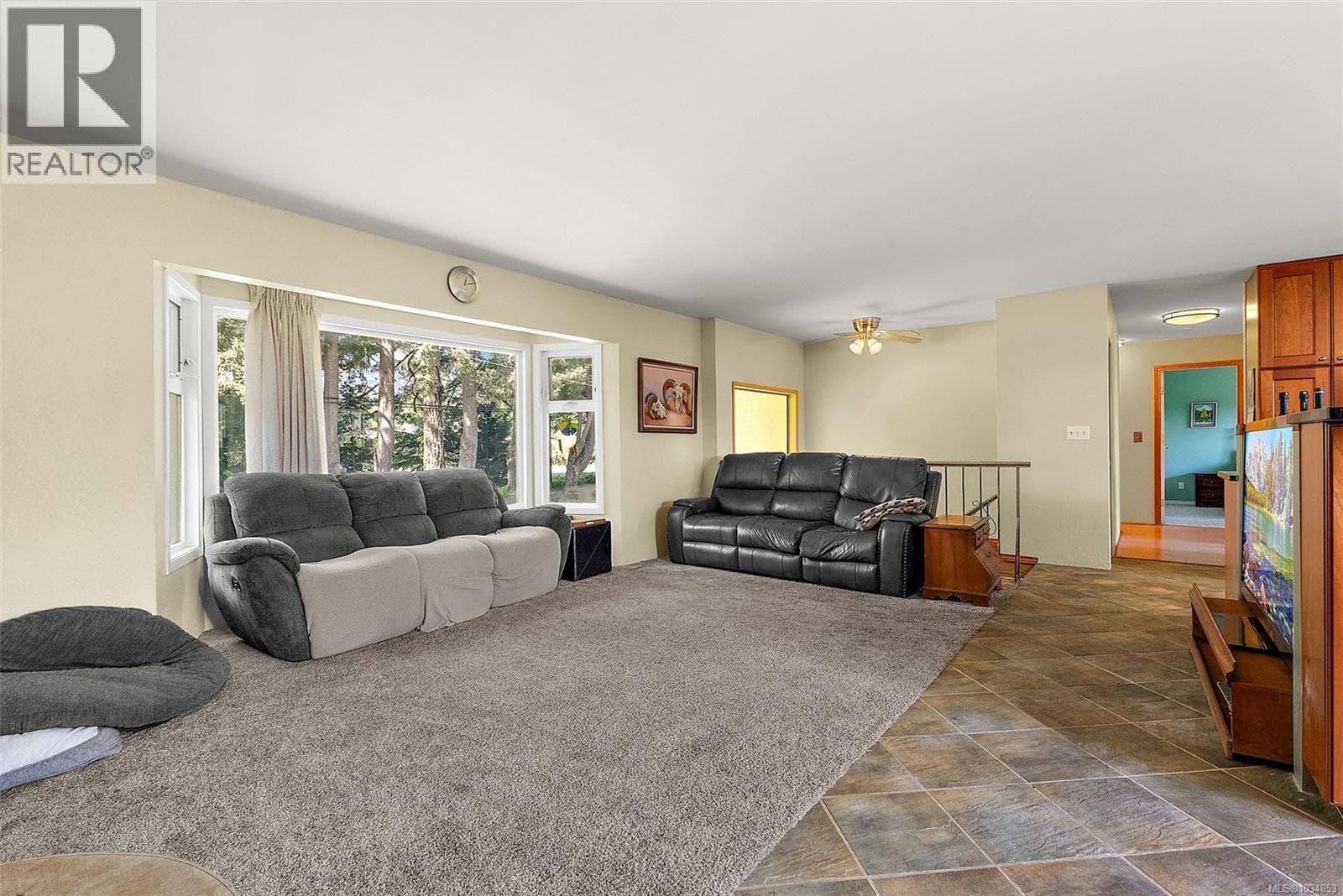2939 Humpback Rd, Victoria — photo 5