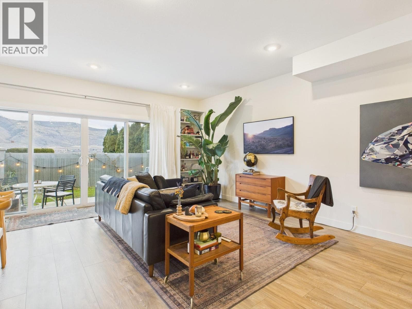 11 Raven Court, Interior REALTORS® — photo 5