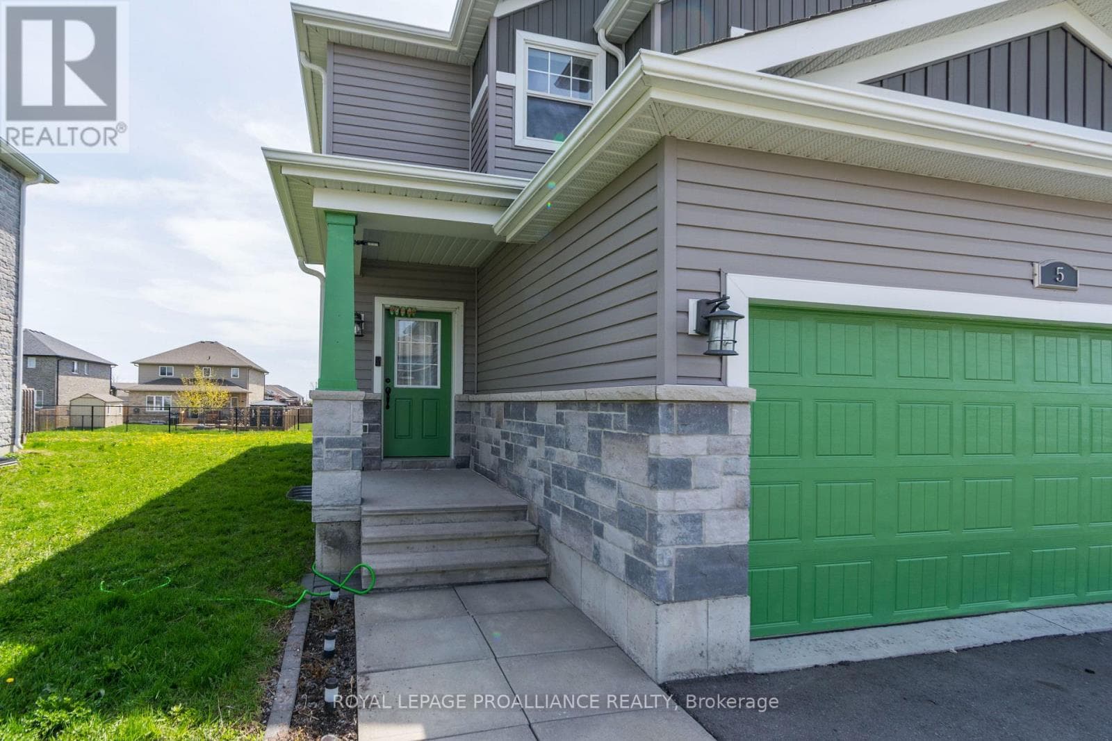 5 COTTONWOOD DRIVE, Central Lakes — photo 2