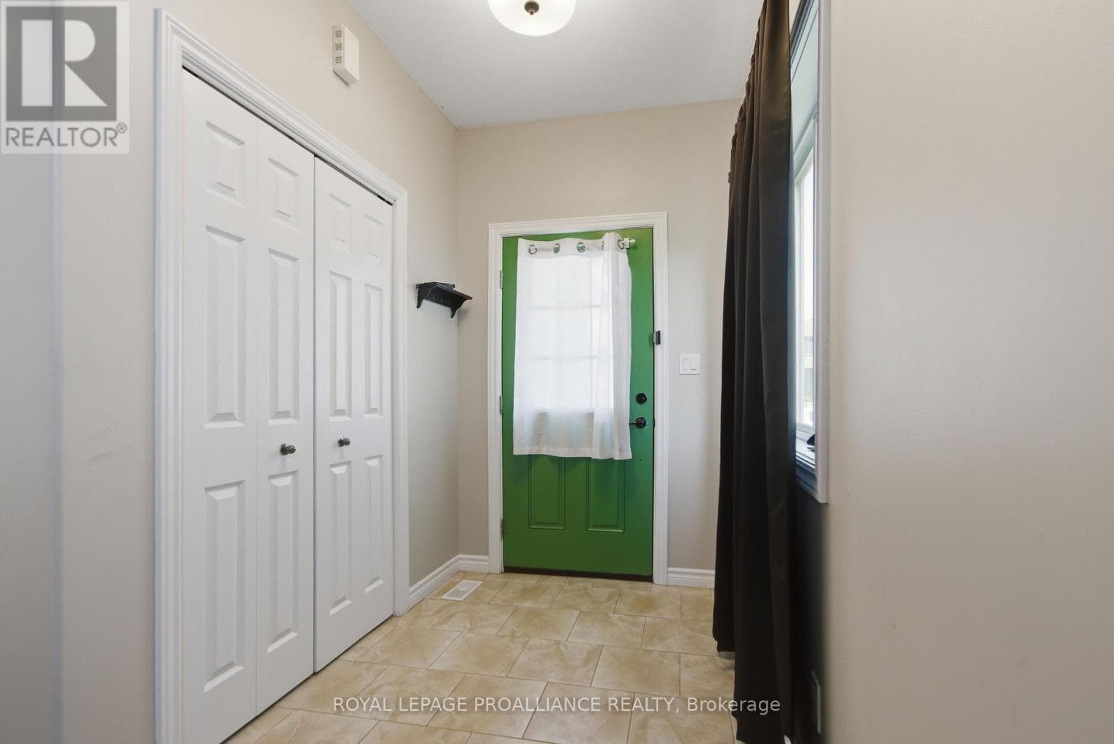5 COTTONWOOD DRIVE, Central Lakes — photo 5