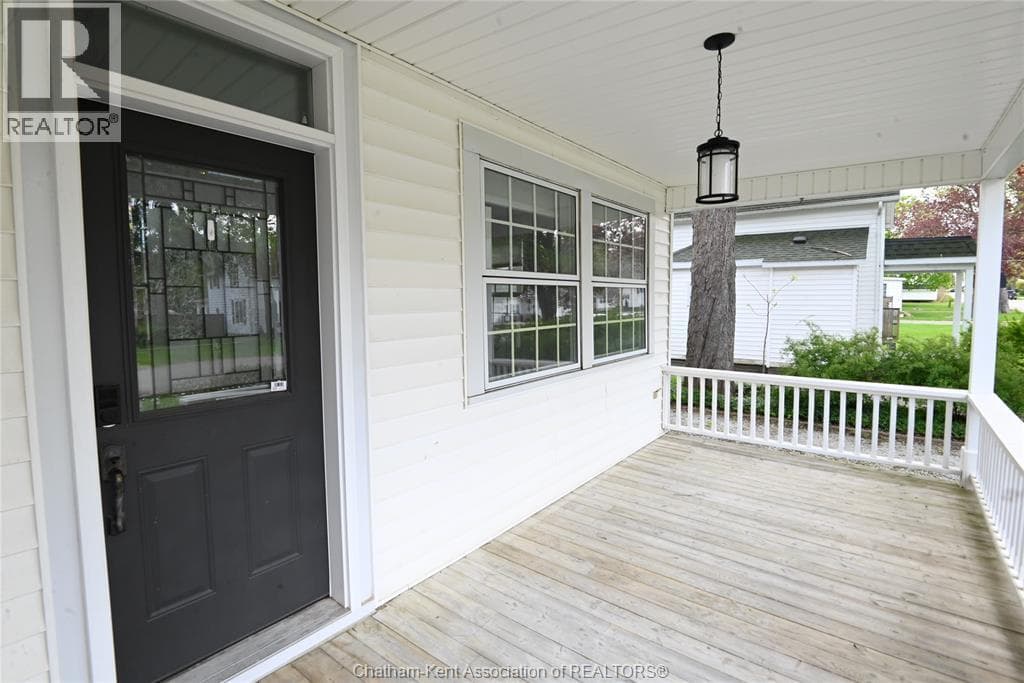 17 Cunningham AVENUE, Chatham Kent — photo 5