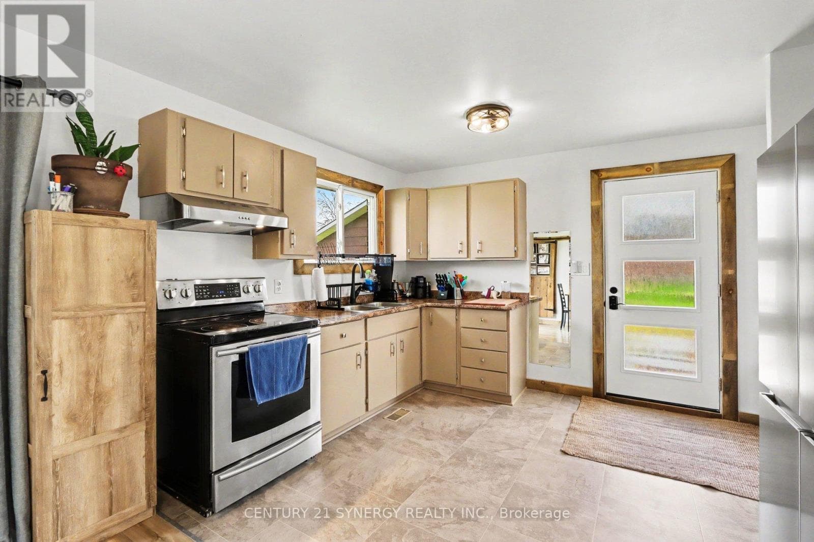 130 SAUMURE CIRCLE, Ottawa — photo 5