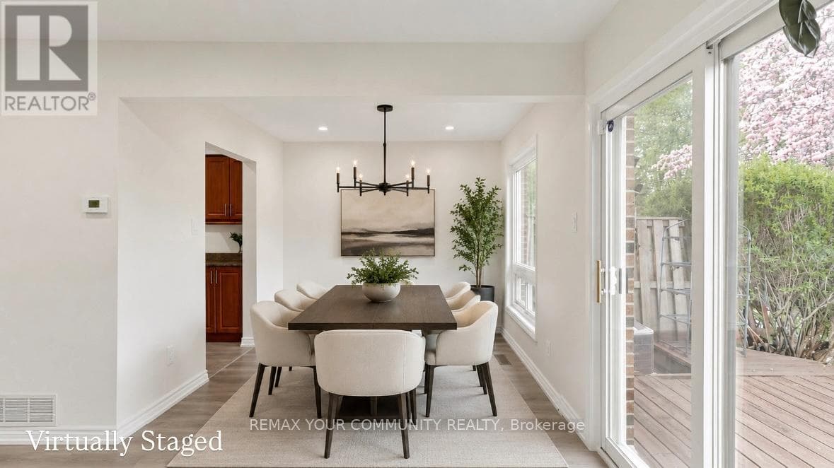 32 - 57 KINDALE WAY, Toronto — photo 5
