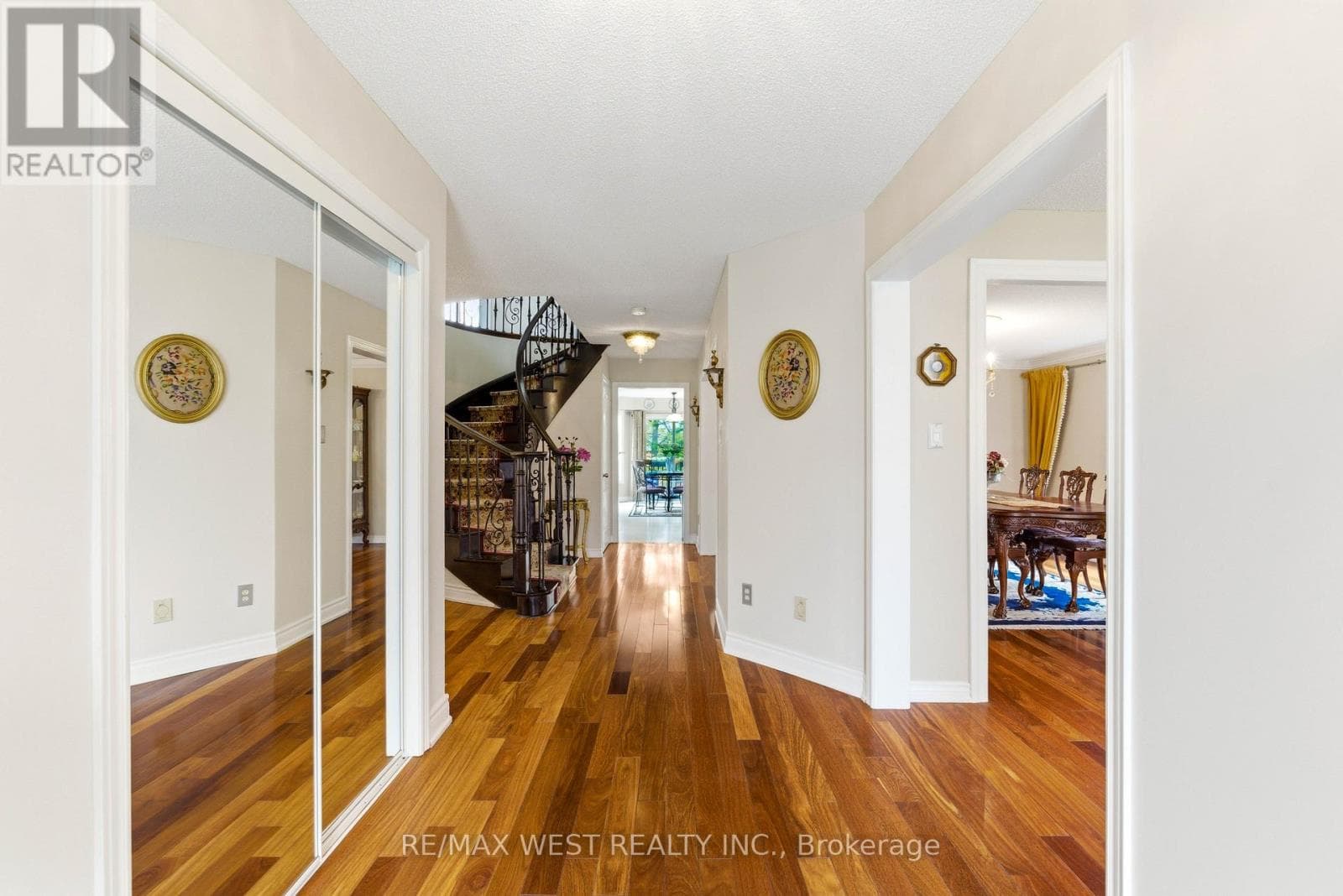 2197 SHAFTESBURY COURT, Toronto — photo 5