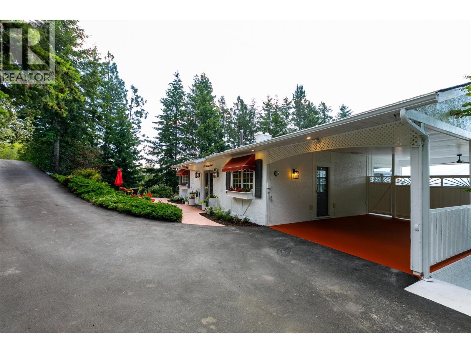 1287 MCCALLUM ROAD, Interior REALTORS® — photo 5
