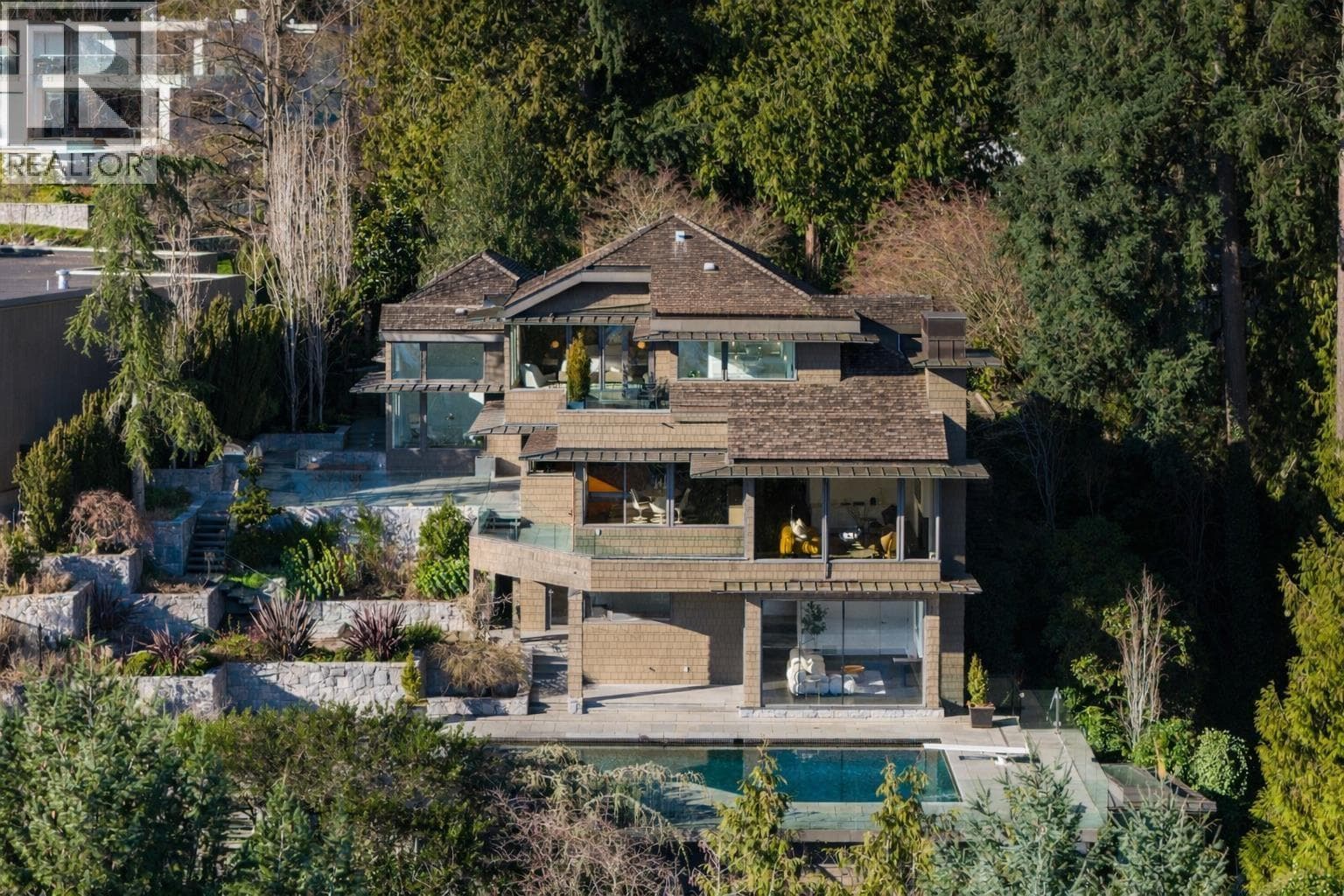 3460 ROCKVIEW PLAZA in Bayridge