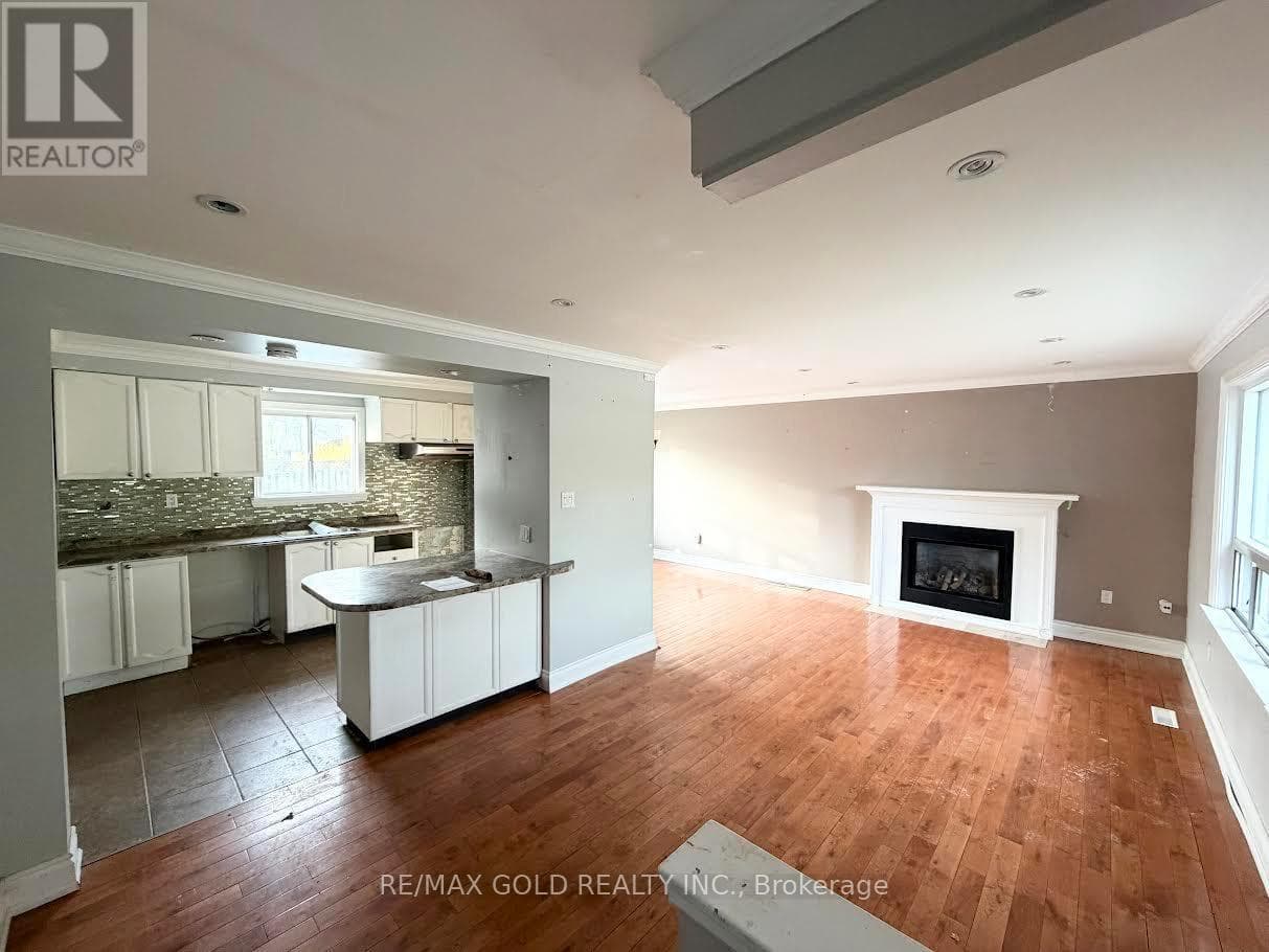 52 ELDOMAR AVENUE, Toronto — photo 4