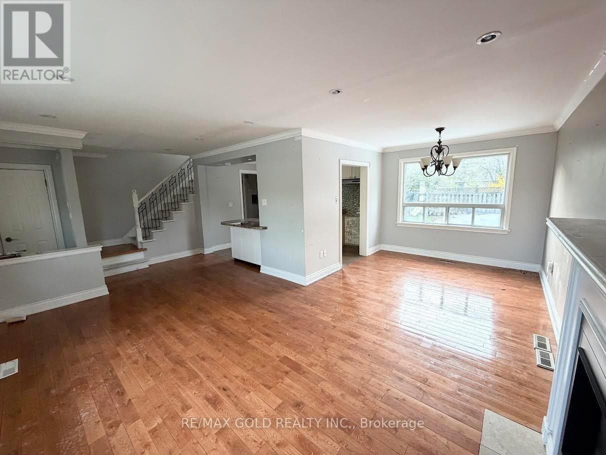 52 ELDOMAR AVENUE, Toronto — photo 5