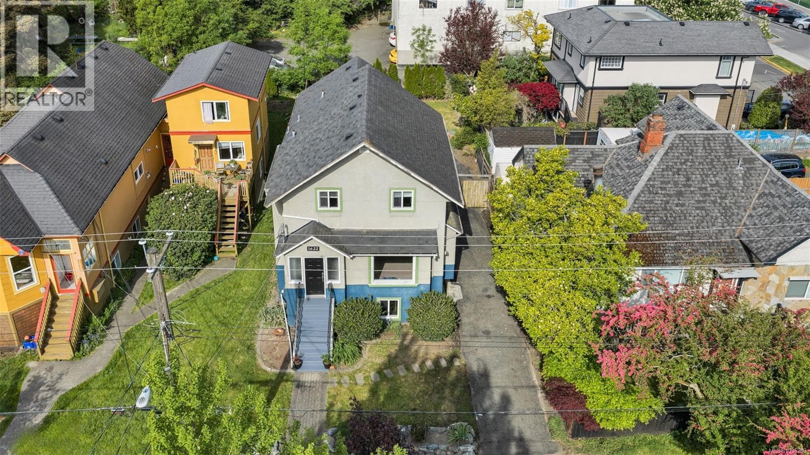 1622 CAMOSUN STREET, Victoria — photo 4