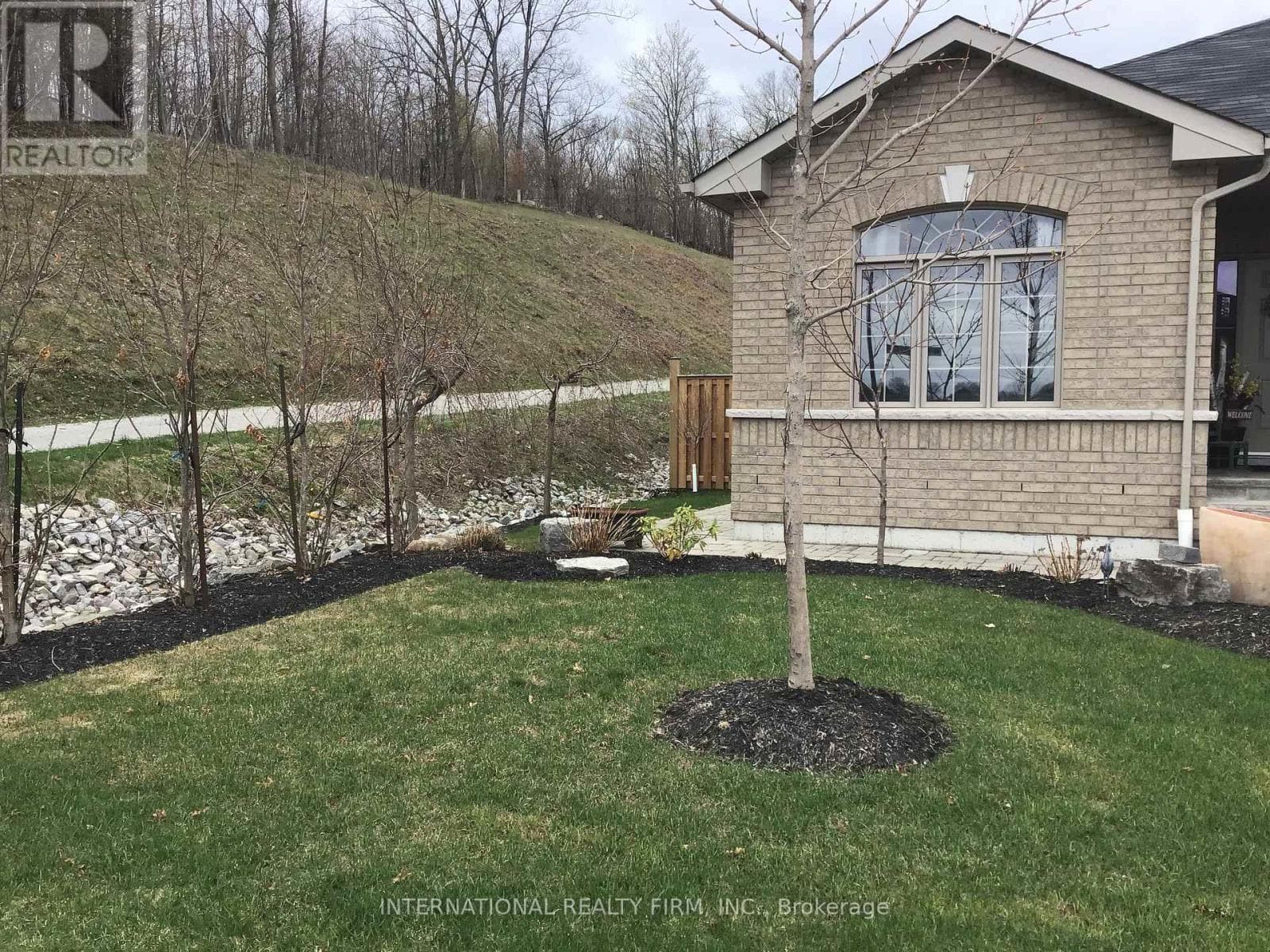 49 BEAUSOLEIL DRIVE, Toronto — photo 3