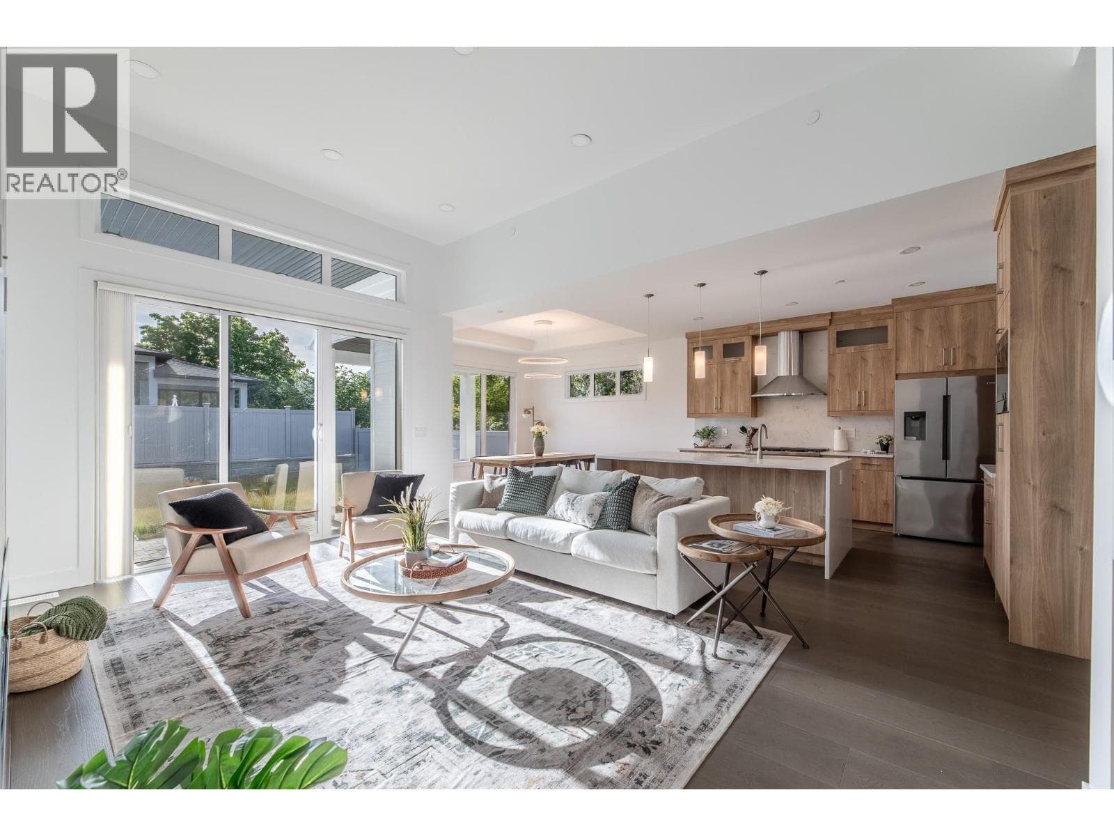 5586 NIXON ROAD, Interior REALTORS® — photo 3