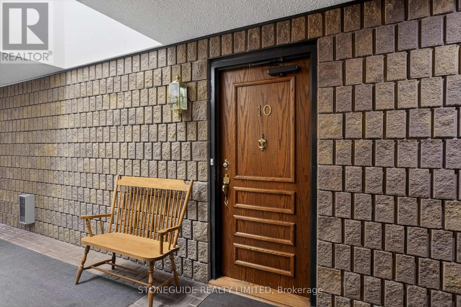10 - 963 ARMOUR ROAD, Central Lakes — photo 5