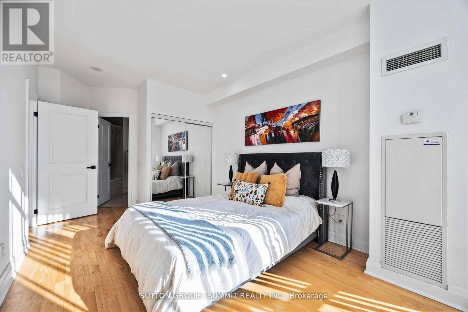 PH01 - 15 WINDERMERE AVENUE, Toronto