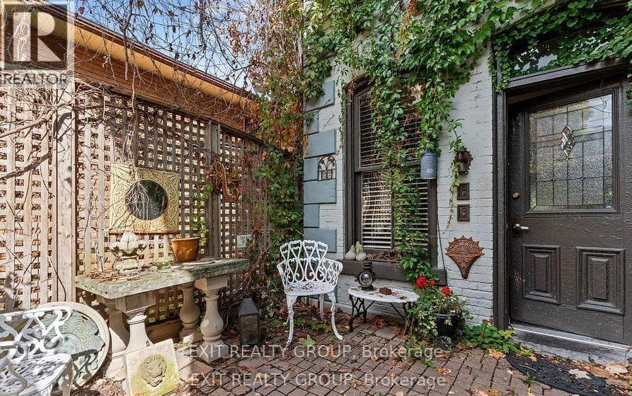 11 ISABEL STREET, Central Lakes — photo 4