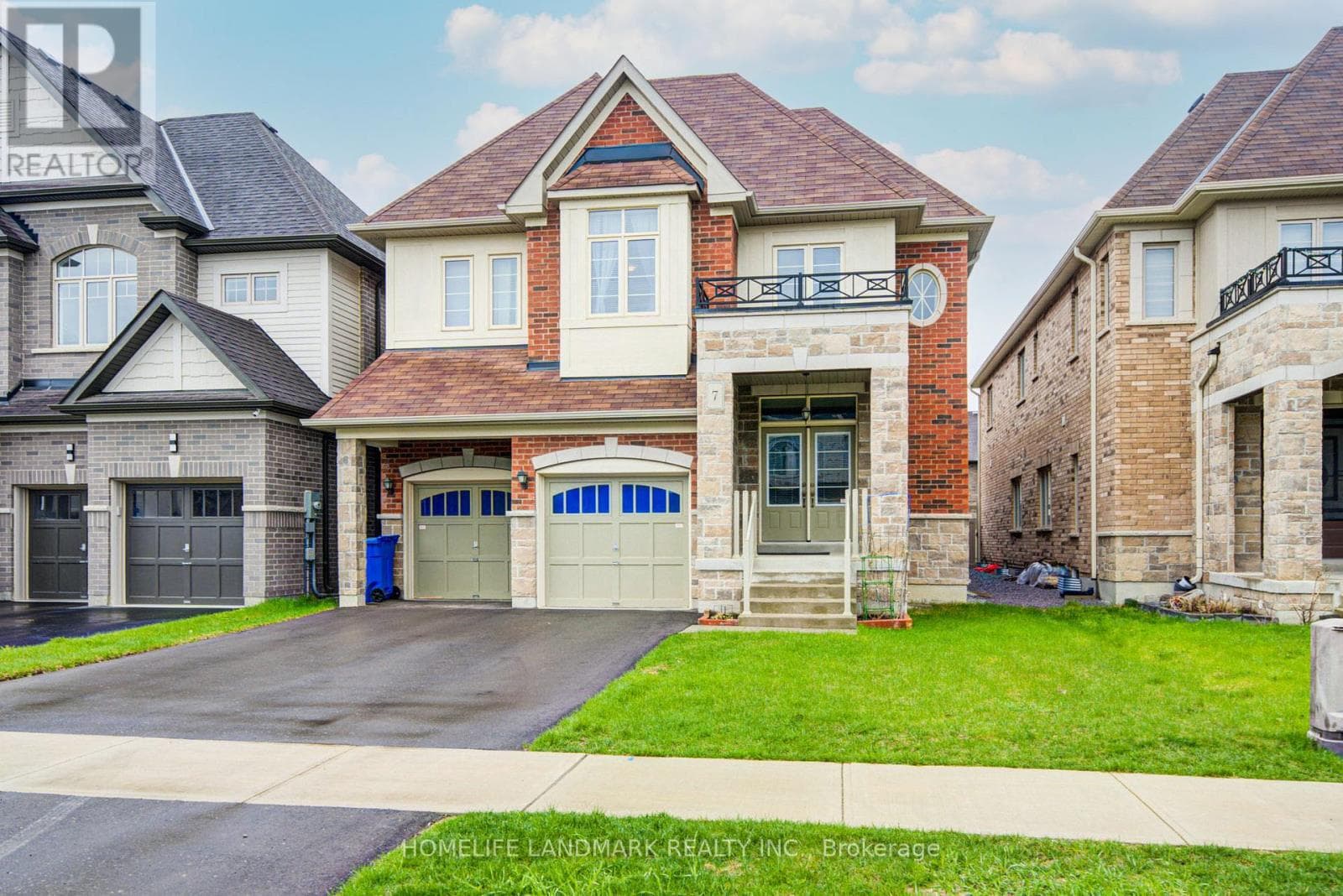 7 KENNETH ROSS BEND, Toronto — photo 2