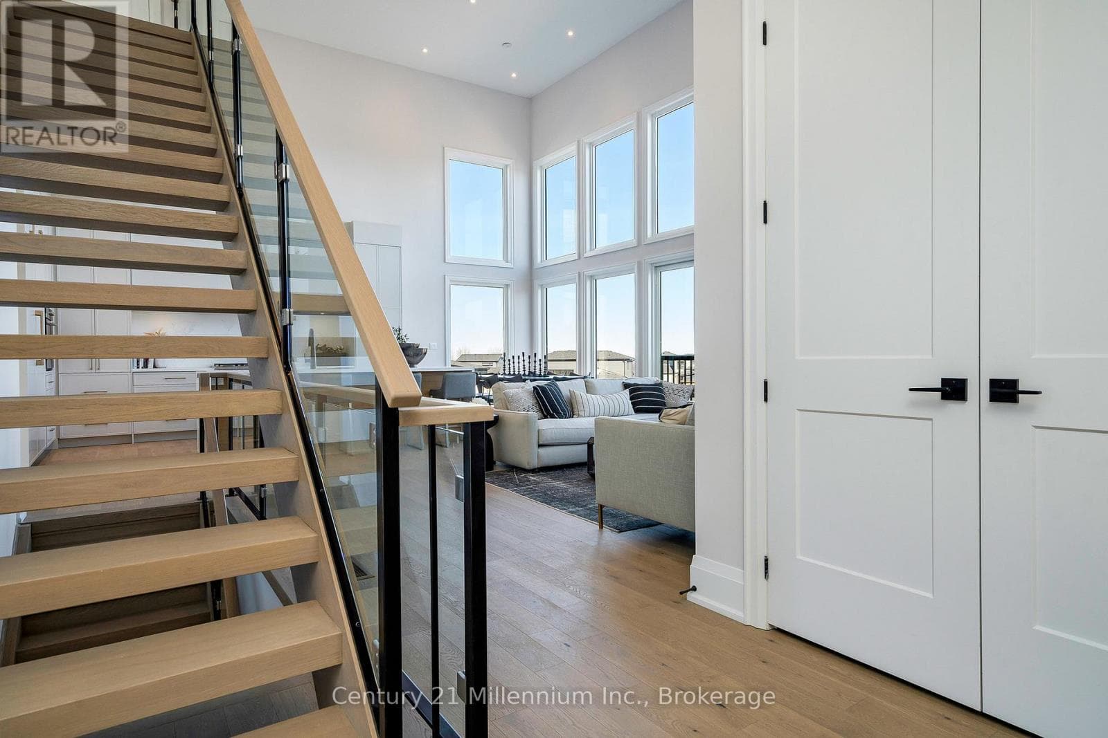 116 SLADDEN COURT, OnePoint — photo 5