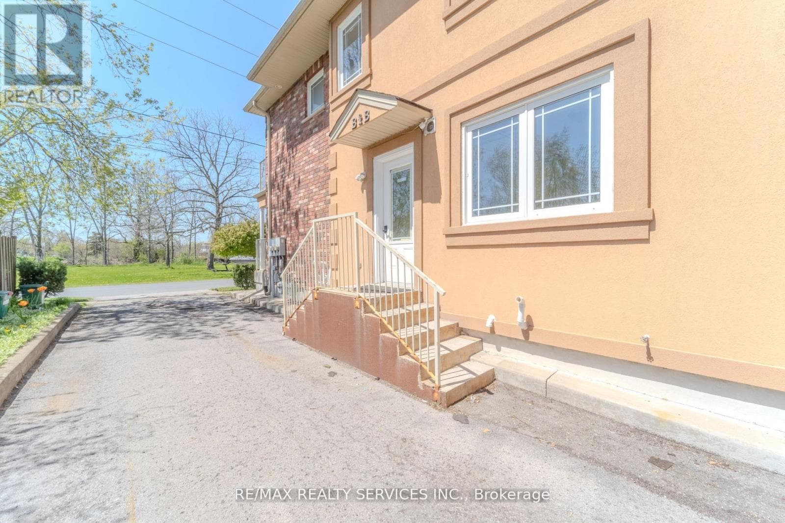 8006 NORTON STREET, Toronto — photo 3