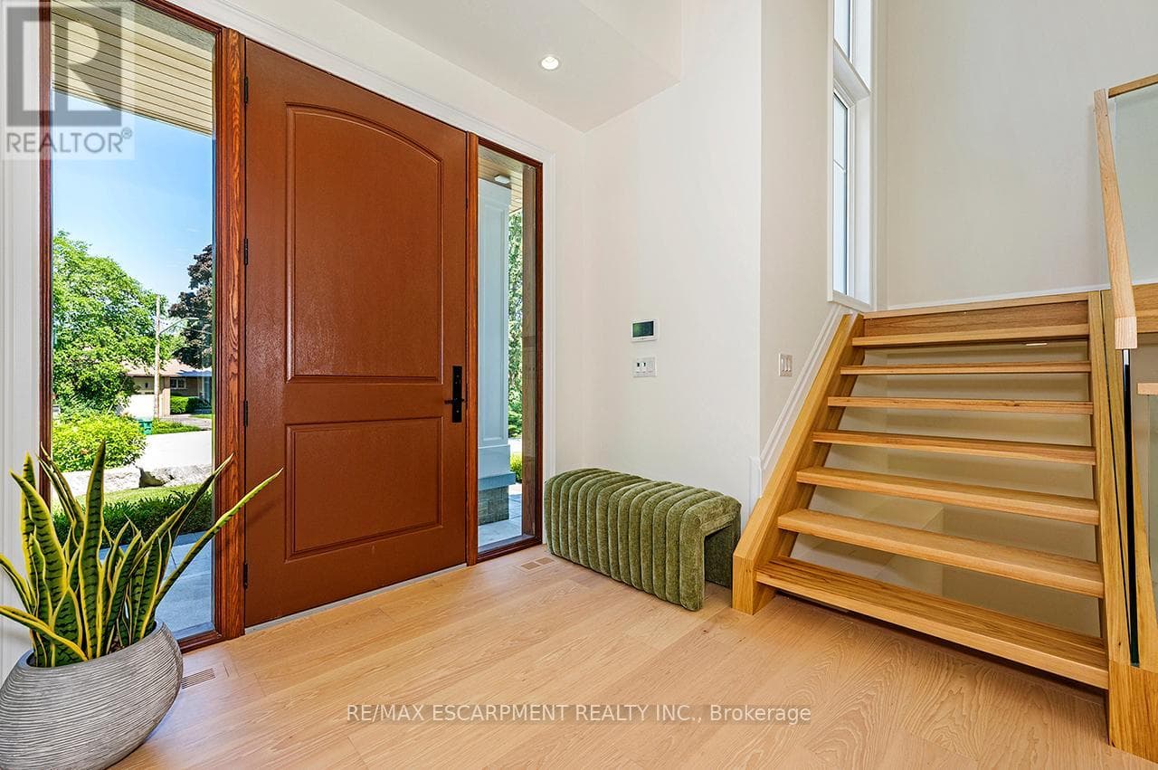 1618 DOGWOOD TRAIL, Toronto — photo 2