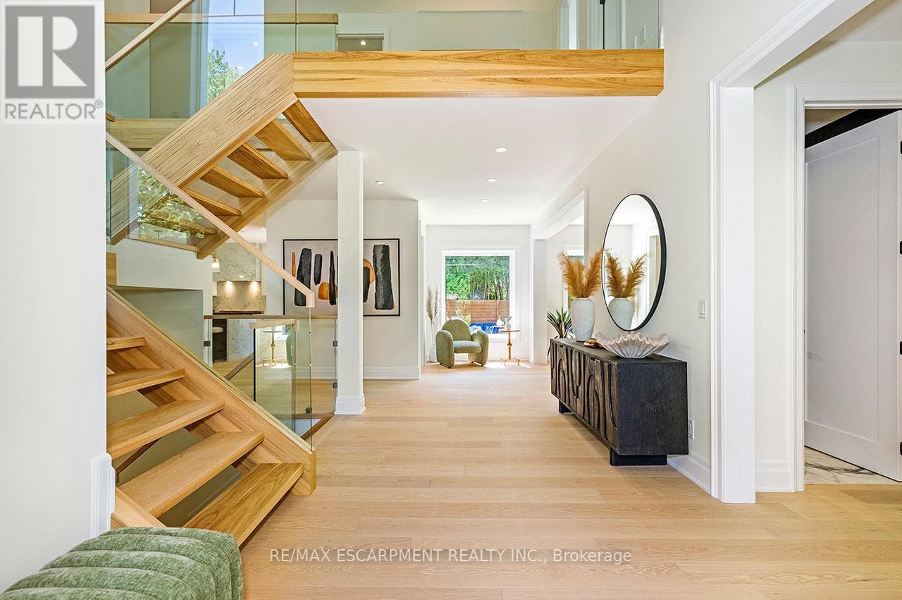 1618 DOGWOOD TRAIL, Toronto