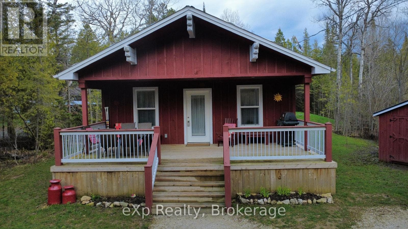 38 MILLER LAKE ROAD, OnePoint — photo 3