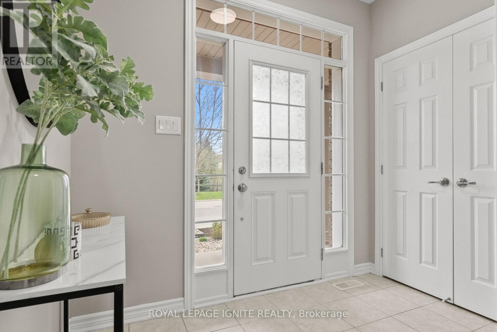 96 DAMSELFLY WAY, Toronto — photo 3