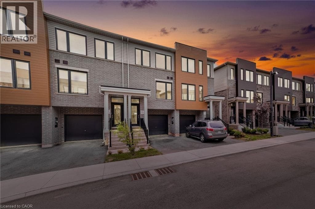 29 RADISON LANE in Mcquesten West