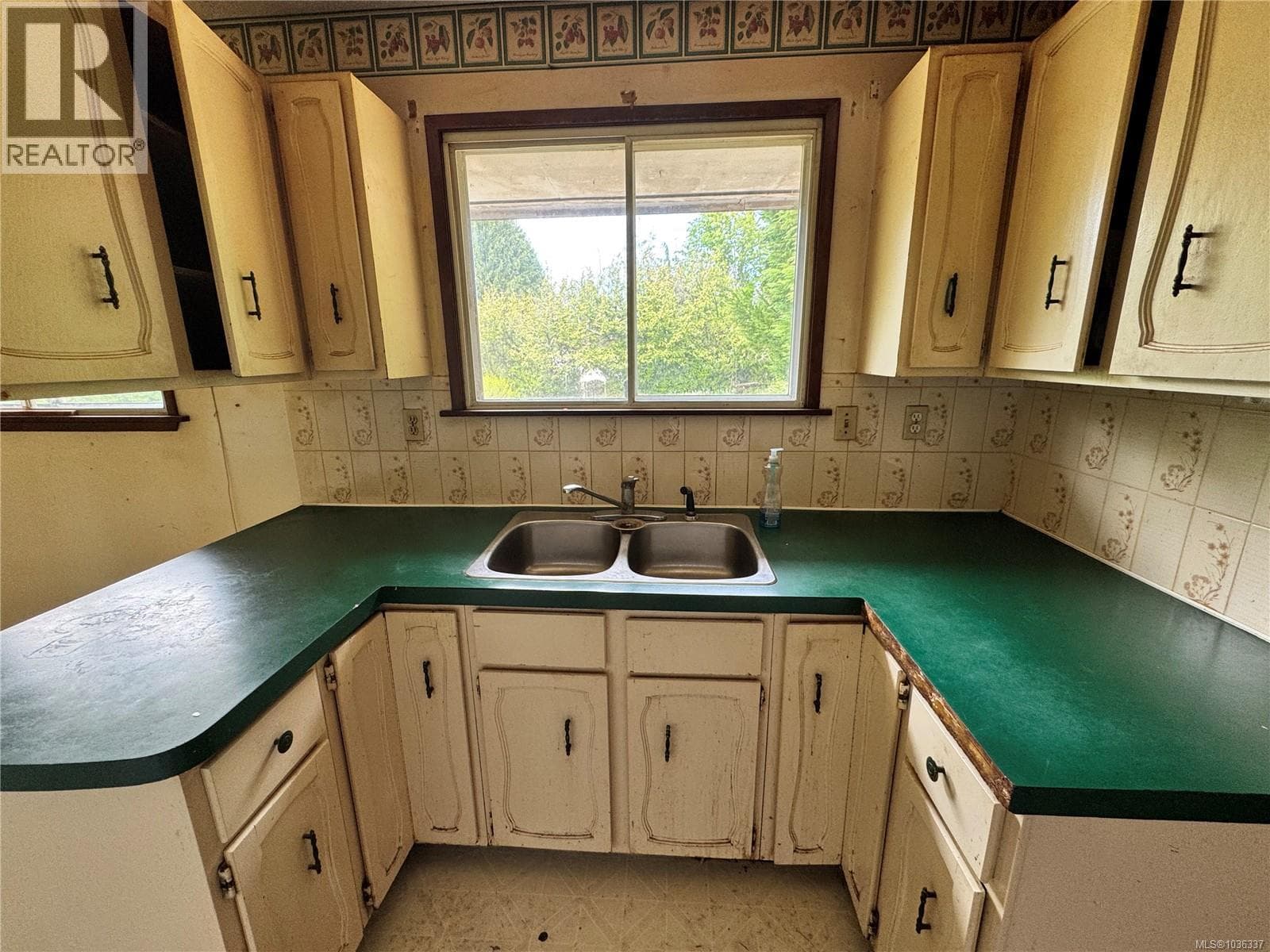 780 Westmere Rd, Vancouver Island — photo 4