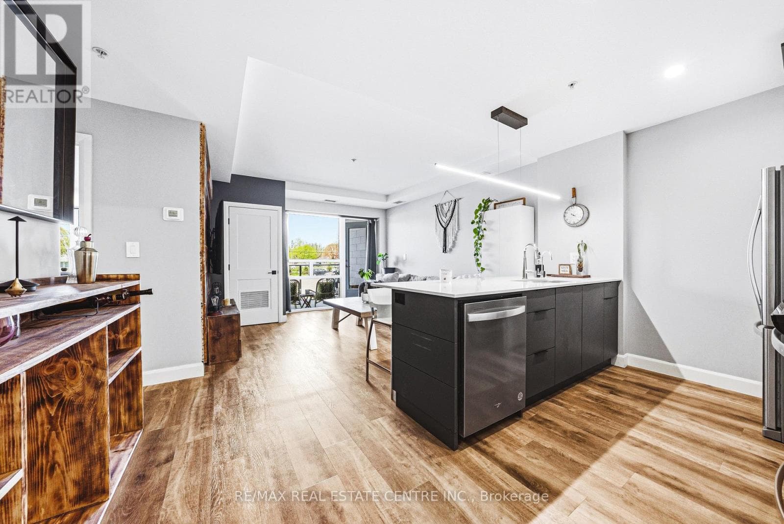 34 NORMAN Street Unit# 111, Toronto — photo 5