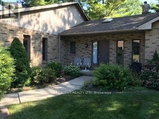 39 POOLES ROAD, Toronto — photo 2