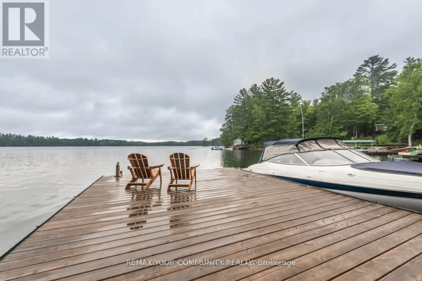 2085 CRYSTAL LAKE ROAD, Toronto — photo 2