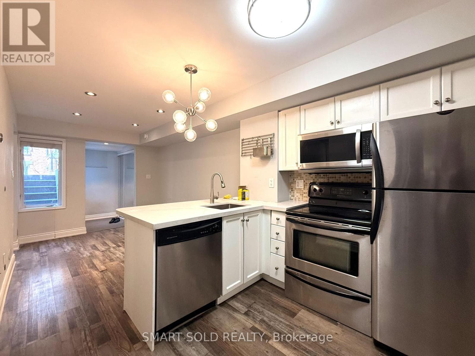 725 - 10 LAIDLAW STREET, Toronto — photo 5