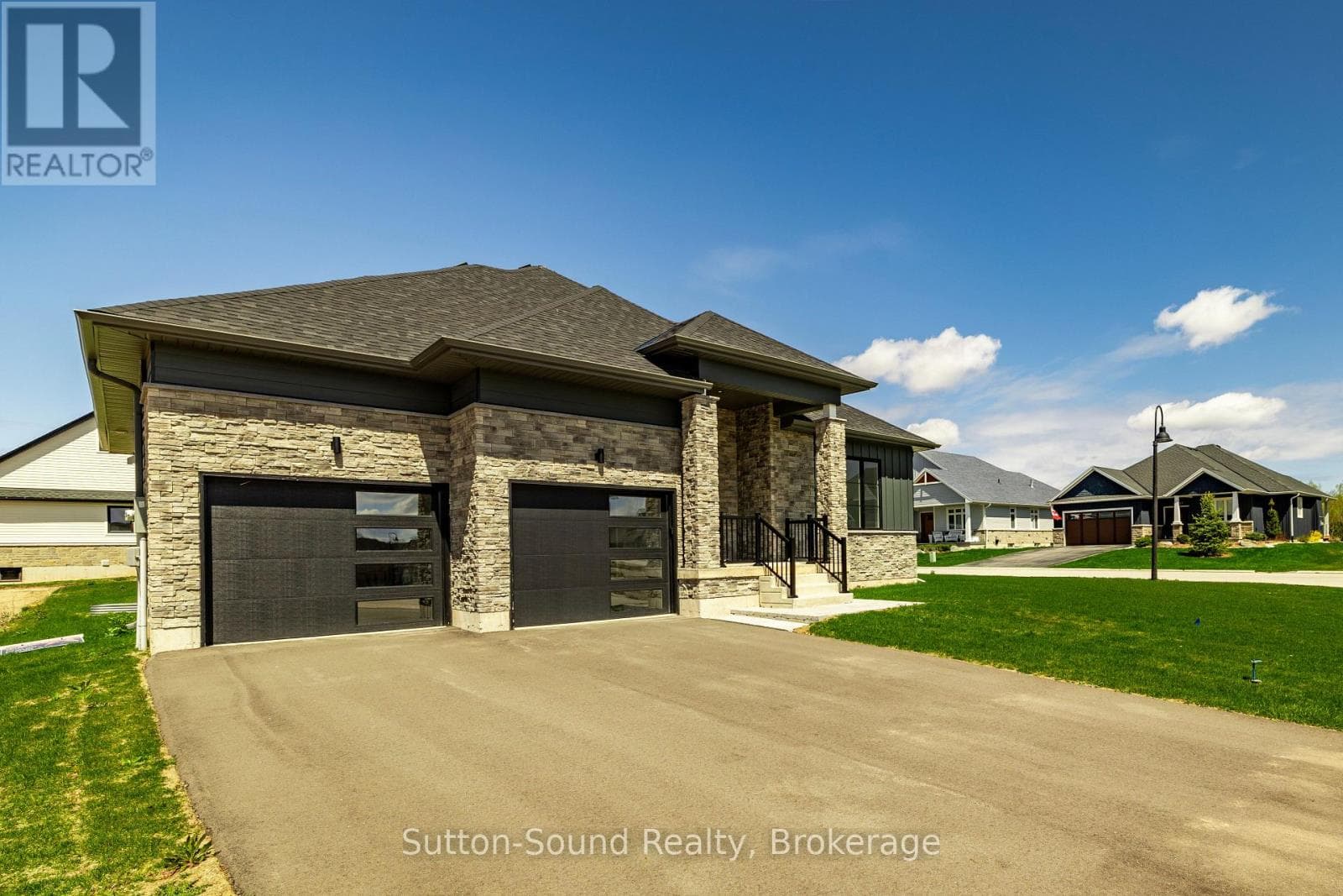 116 LAURENS LANE, OnePoint — photo 3