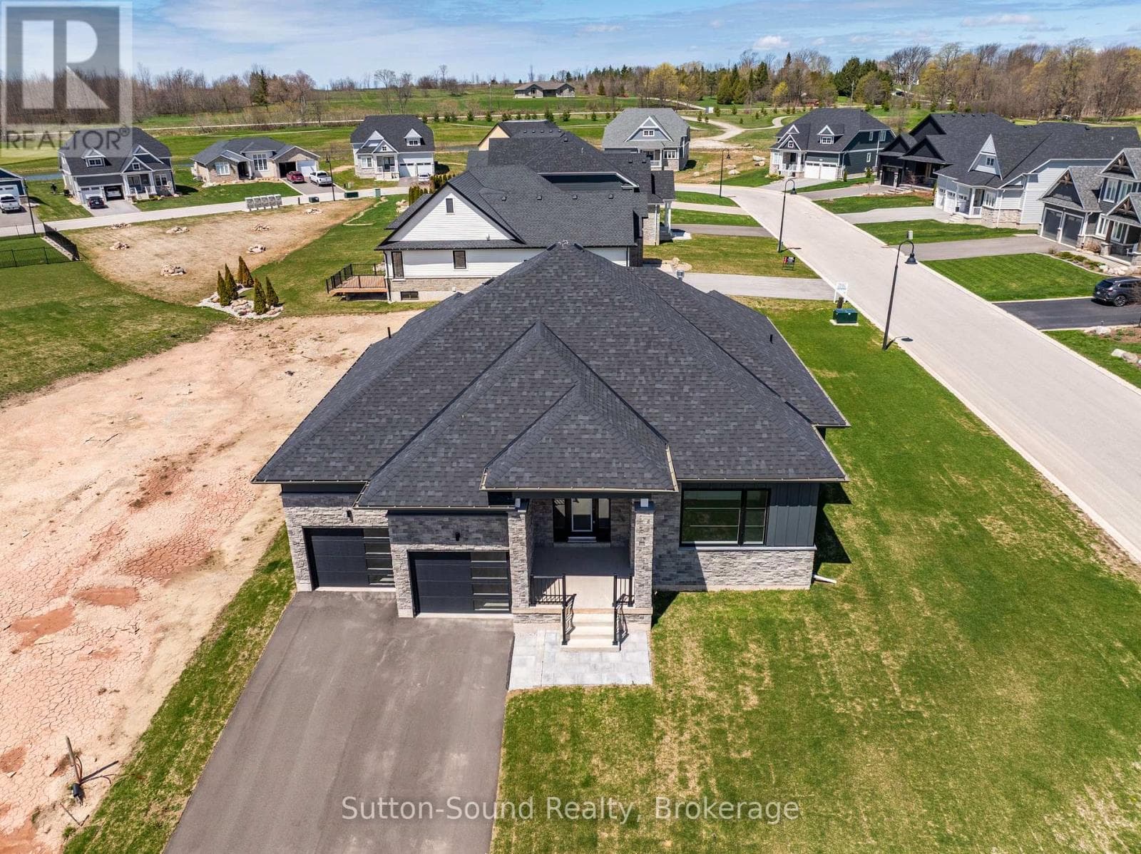 116 LAURENS LANE, OnePoint — photo 4