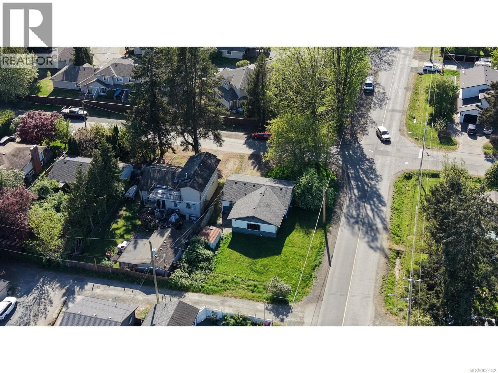 710 WINCHESTER AVENUE, Vancouver Island — photo 3