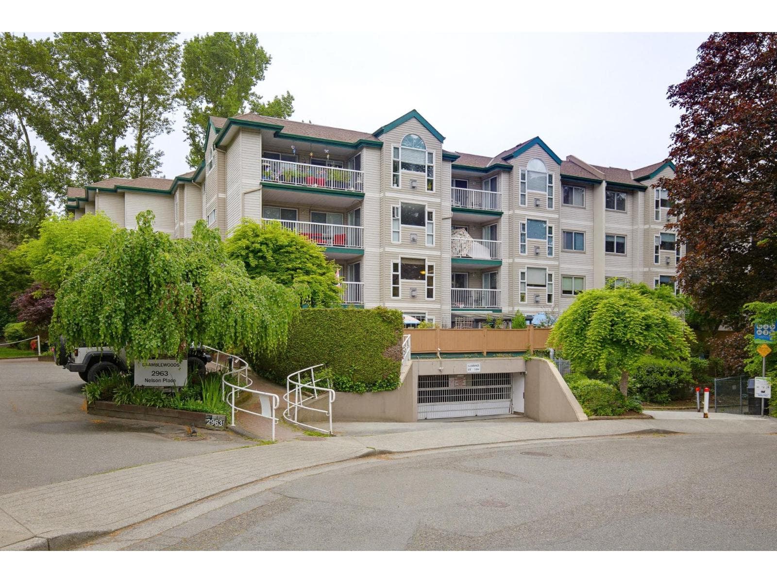 406 2963 NELSON PLACE in City Centre