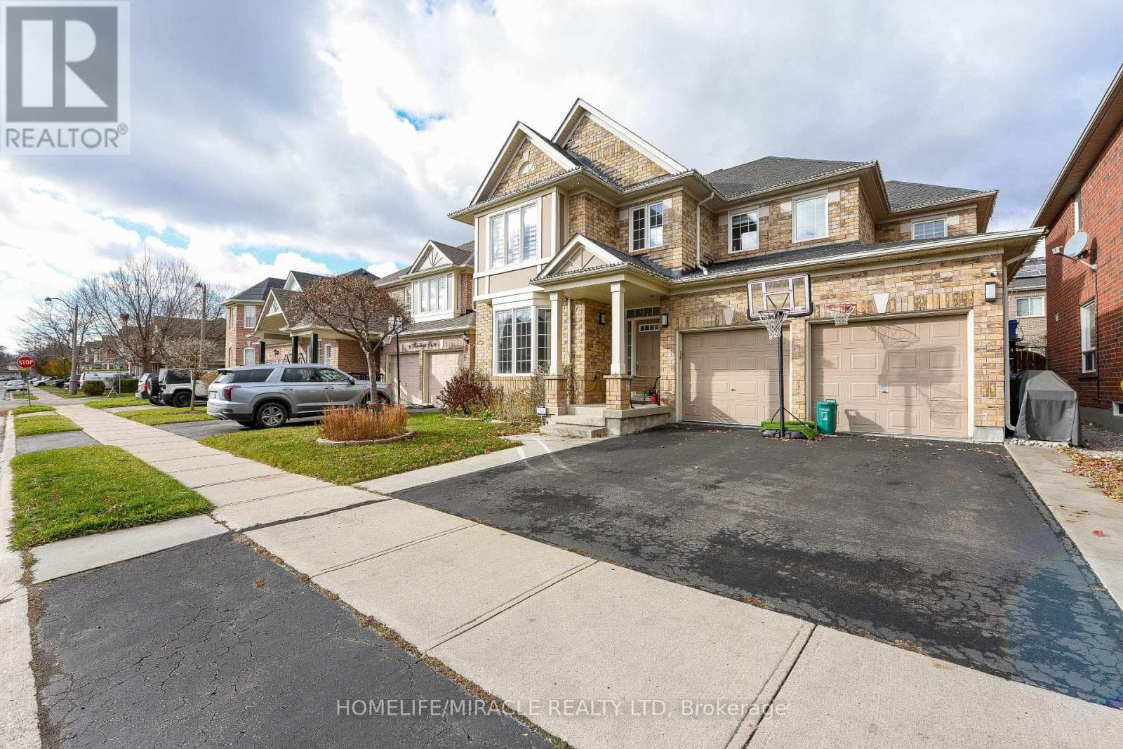 6 MENDOZA DRIVE in MOUNT PLEASANT NORTH