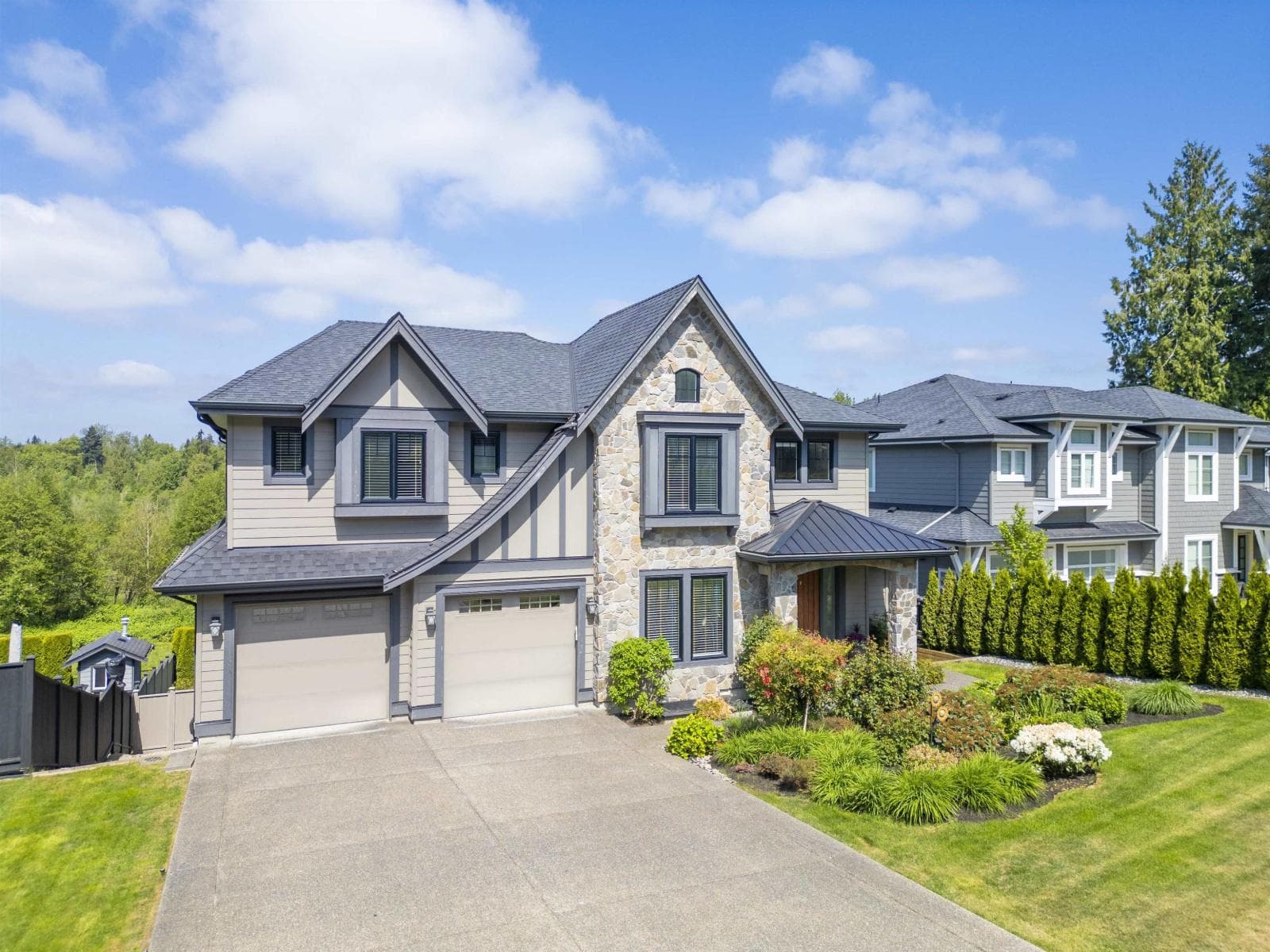 13 24455 61 AVENUE in Hopington