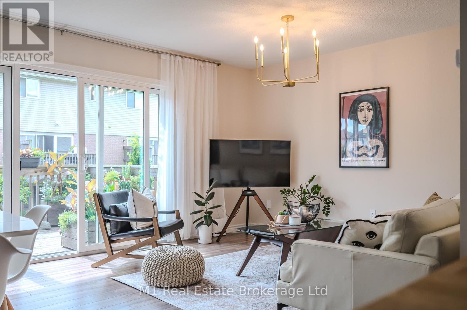 17 - 361 ARKELL ROAD in 