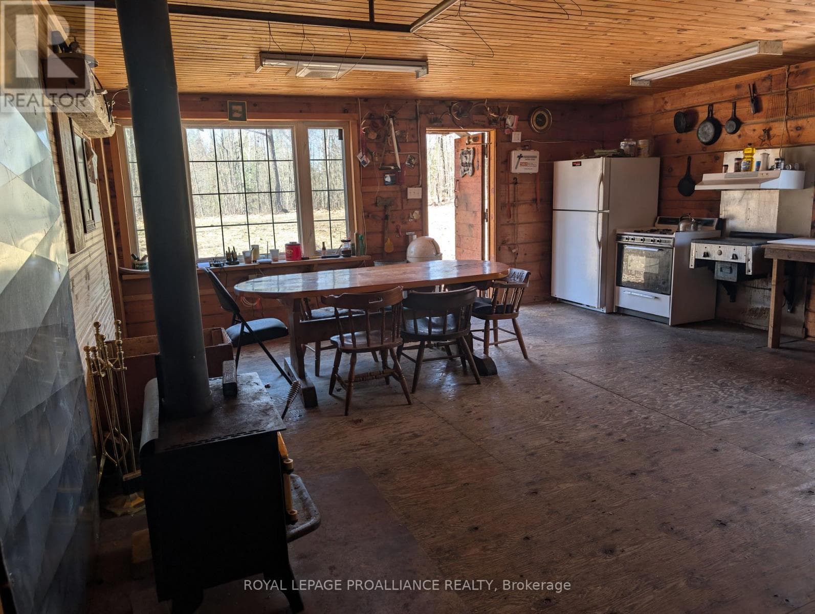 3374 ARDOCH ROAD, Central Lakes — photo 5
