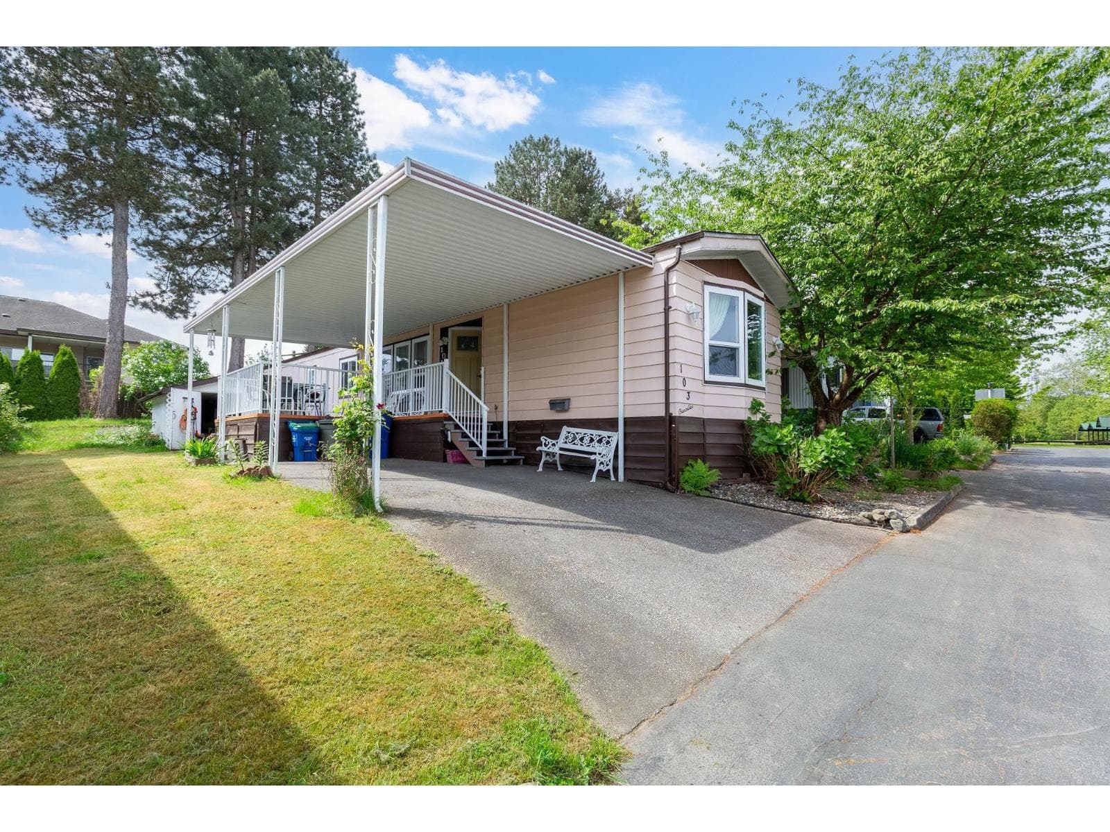 103 8224 134 STREET in Newton