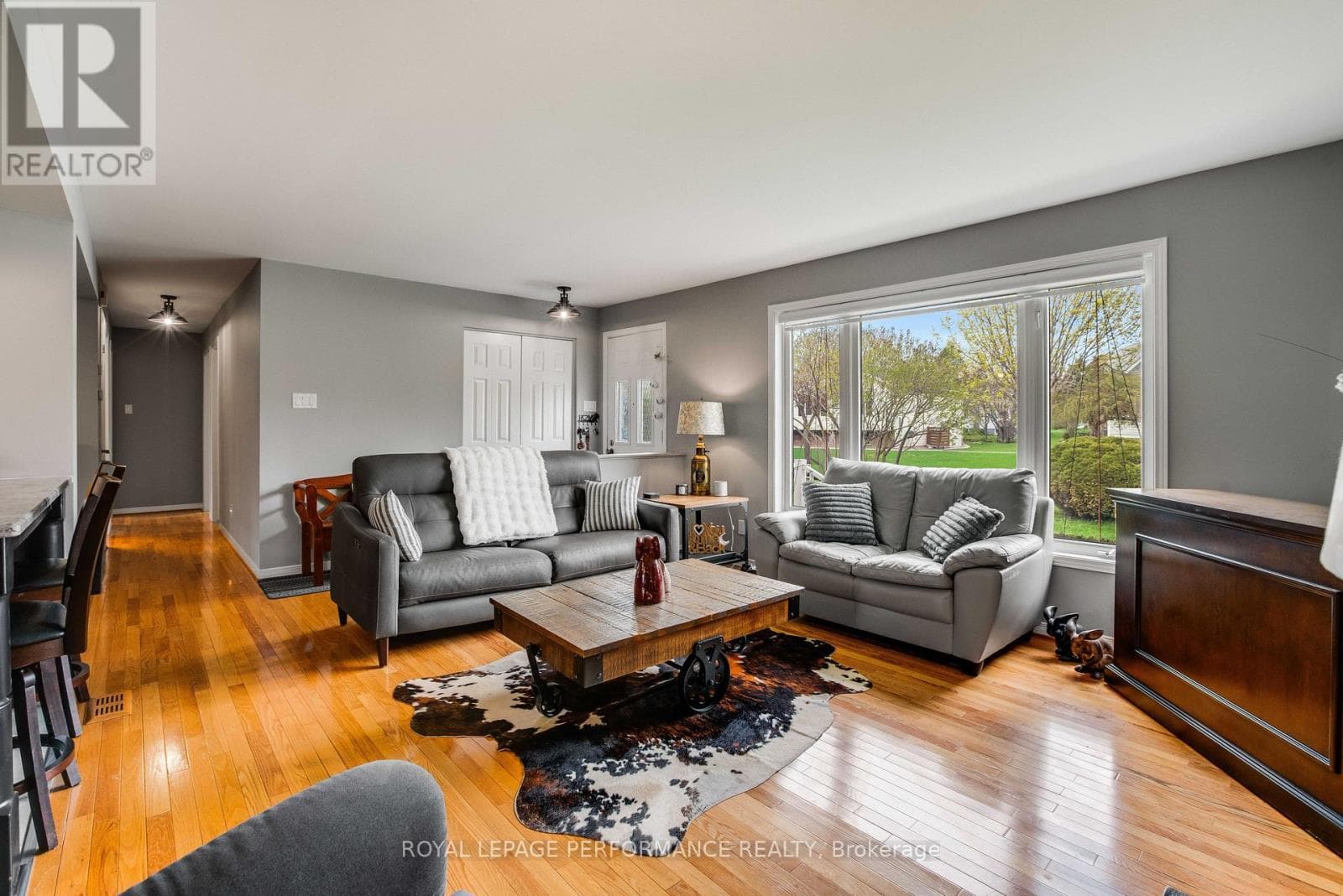 6277 MACRAE COURT, Cornwall — photo 5