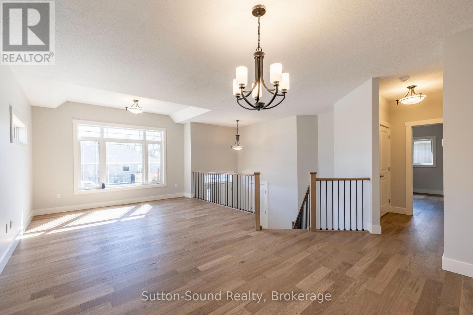 368 5TH AVE A AVENUE W, OnePoint — photo 5