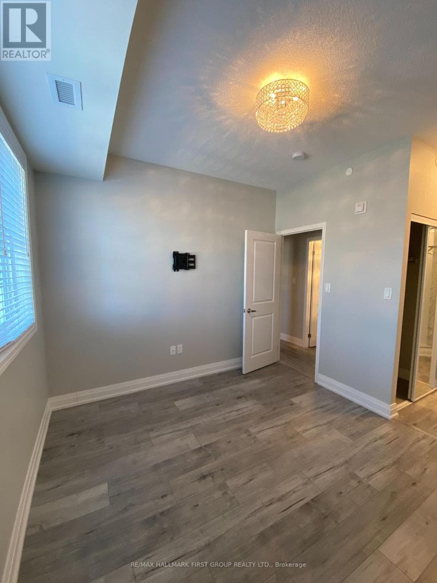 111 - 80 ASPEN SPRINGS DRIVE, Toronto — photo 4