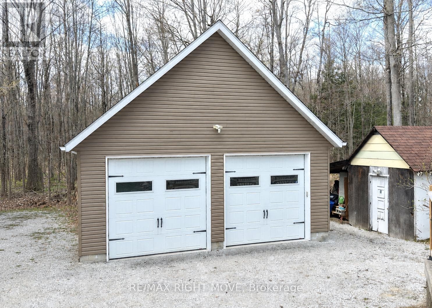 3304 GOLDSTEIN ROAD, Toronto — photo 2
