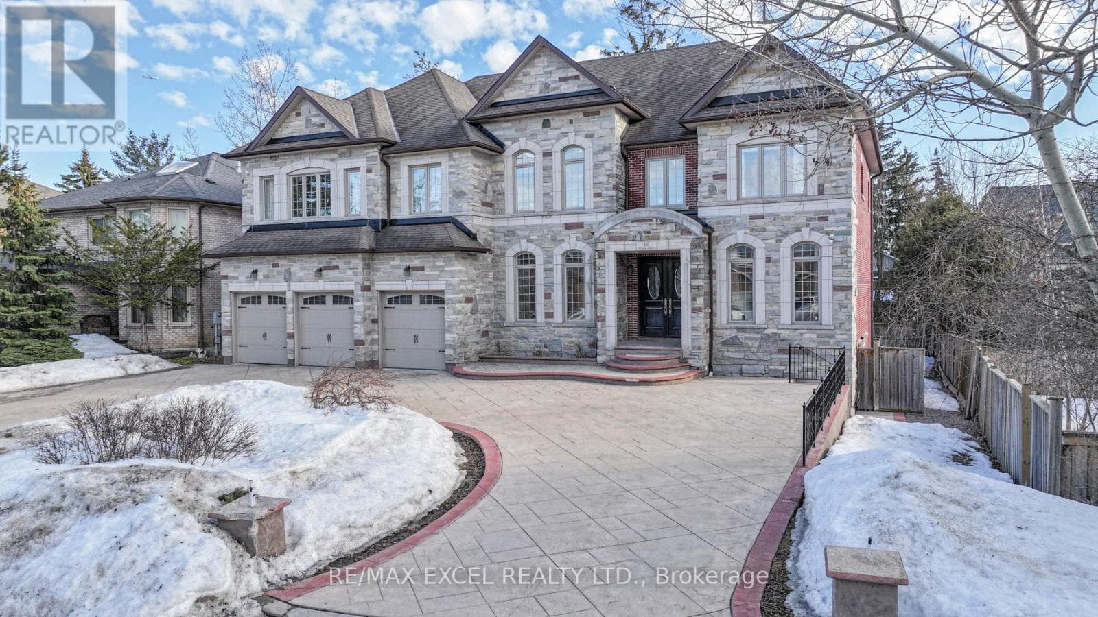 19 ADDISON STREET, Toronto — photo 2