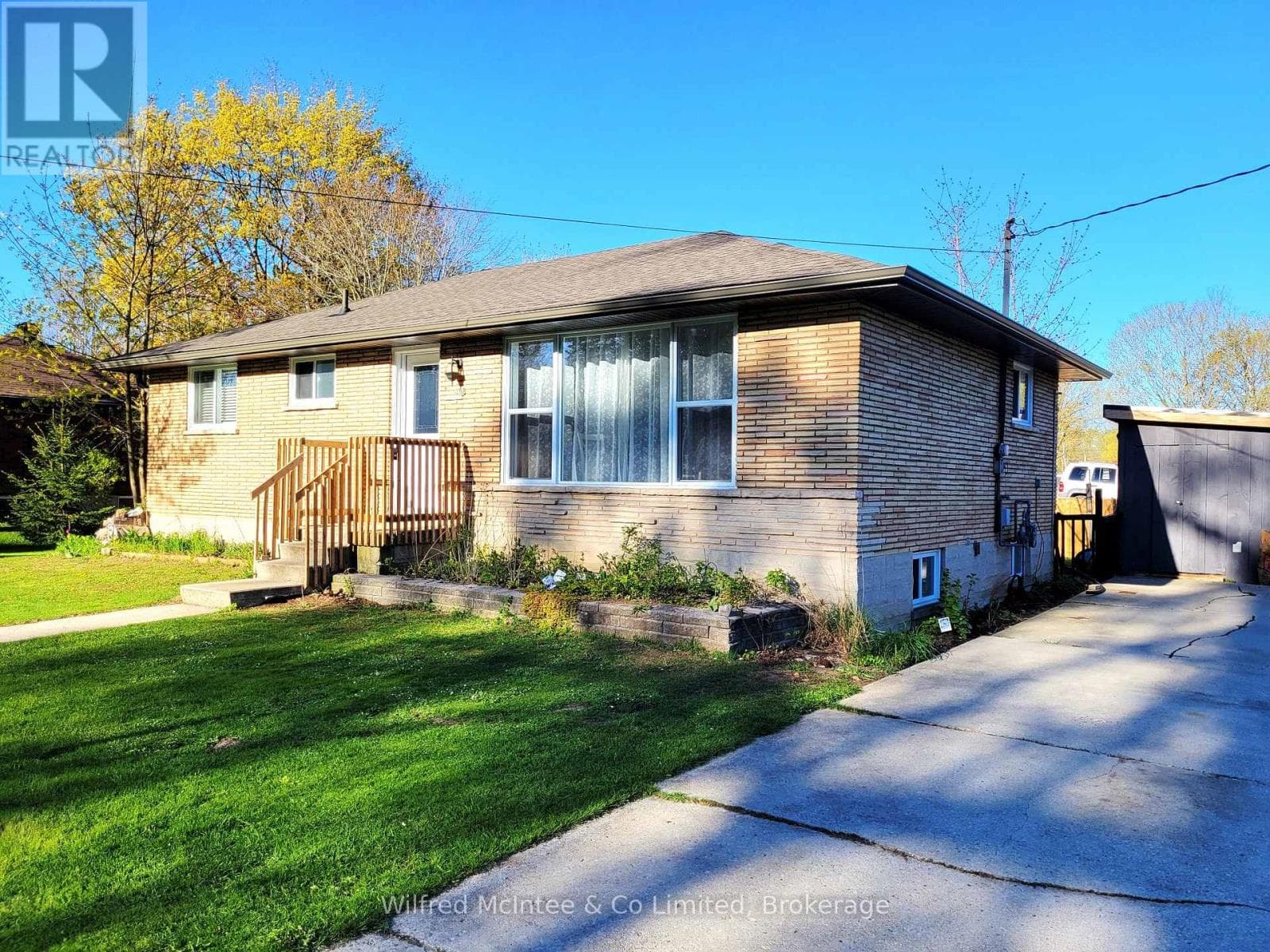 278 QUEEN STREET S in 