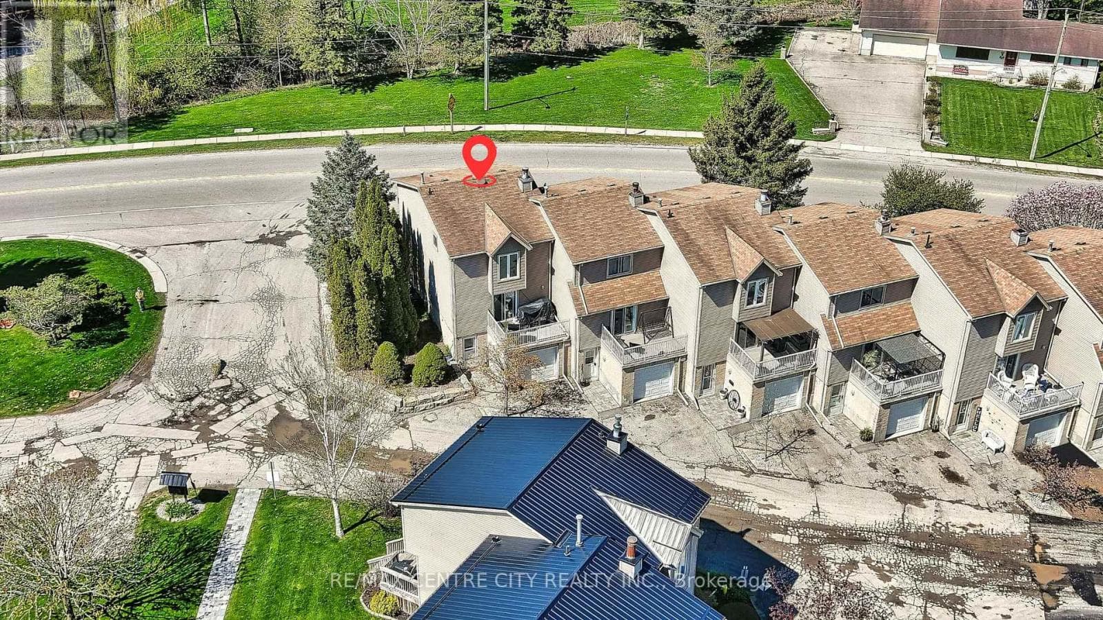 29 - 301 CARLOW ROAD, London and St. Thomas — photo 2